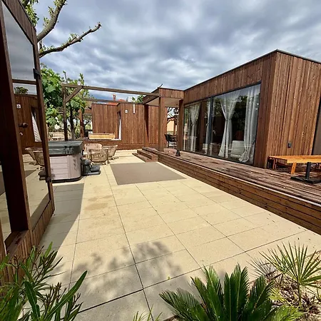 Stylish House In Privlaka (Zadar)