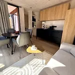 Stylish House In 別荘 プリヴラカ