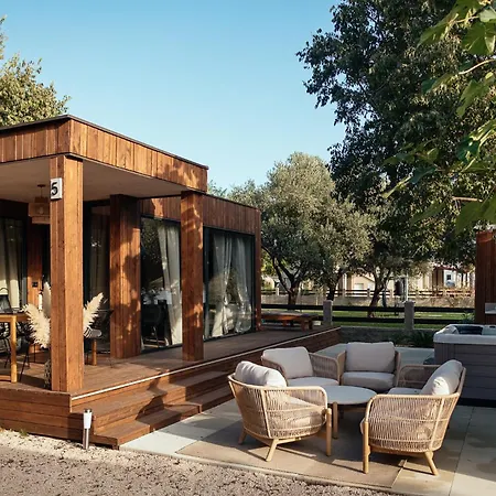 Stylish Beach House In Privlaka Holiday home